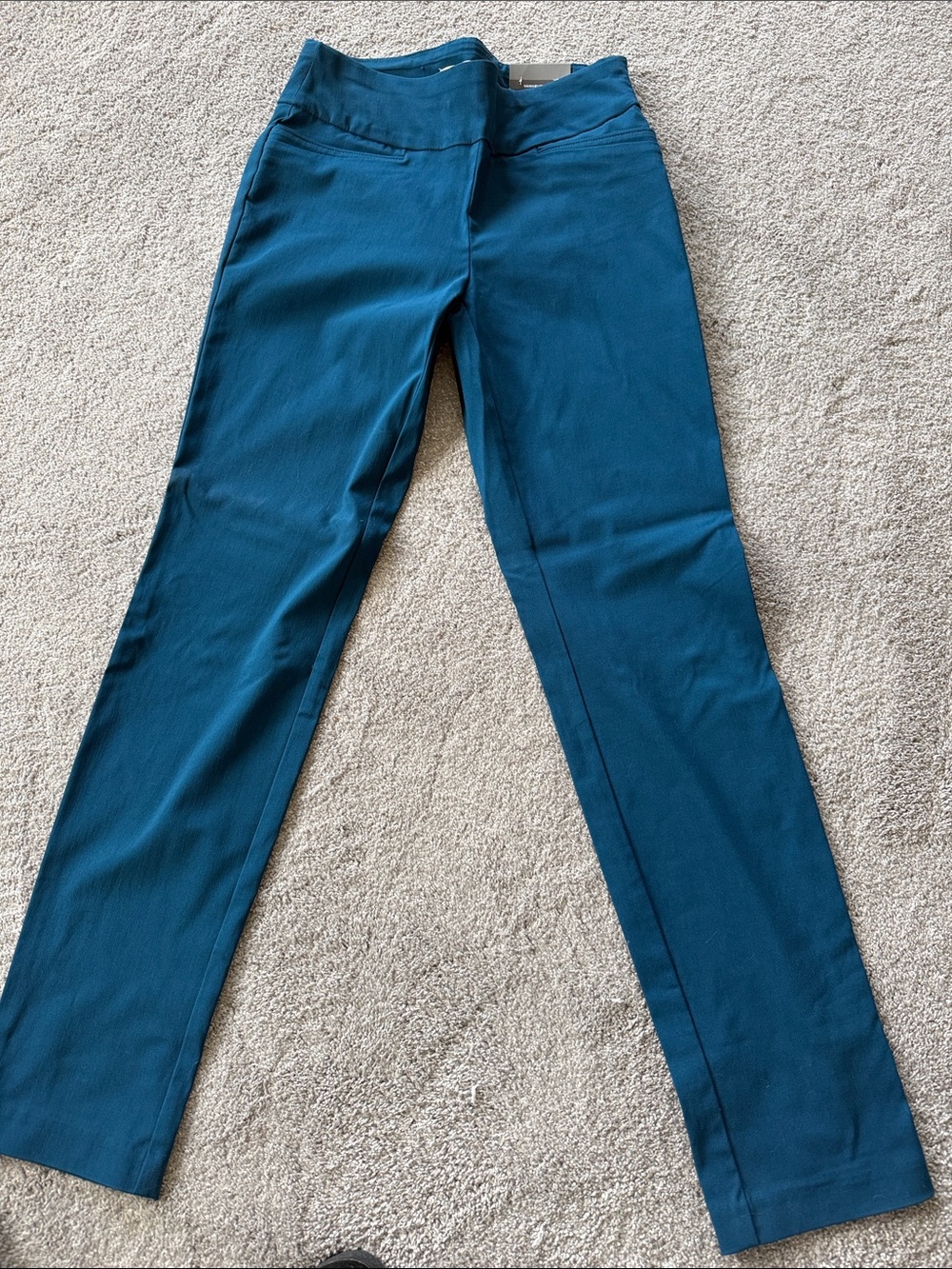 Van Heusen Pull On Size 4